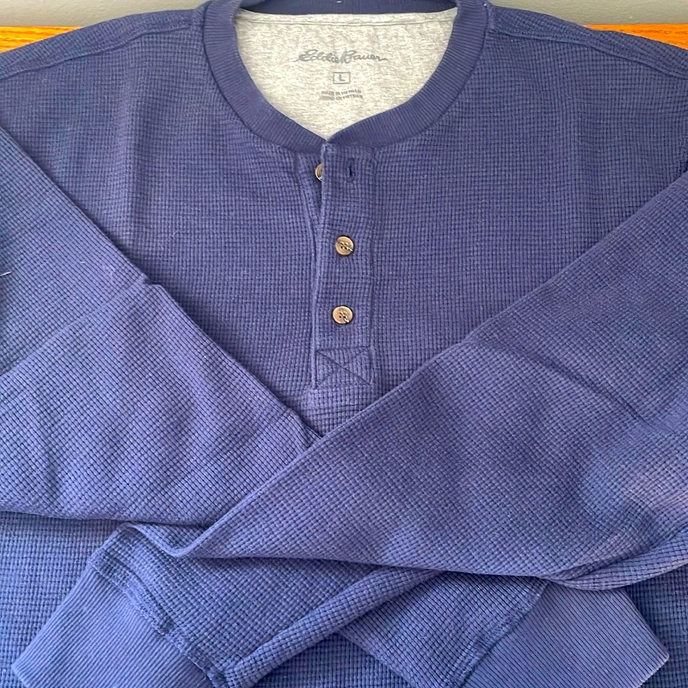 Men’s Eddie Bauer Outdoor Waffle Thermal Navy Blue Long-Sleeve Shirt
